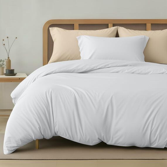 Utopia Bettwäsche-Set – 2-teiliges Mikrofaser-Set – Beinhaltet 1 Bettbezug 135 x 200 cm mit sicherem Reißverschluss und 1 Kissenbezug 80 x 80 cm mit Hotelverschluss (Weiß)