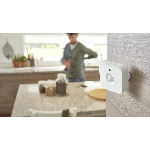 Philips Hue Bewegungsmelder Indoor, Tageslichtsensor für smarte Beleuchtung, automatische Lichtsteuerung bei Bewegung für EIN sicheres Zuhause, weiß (Packung mit 2)