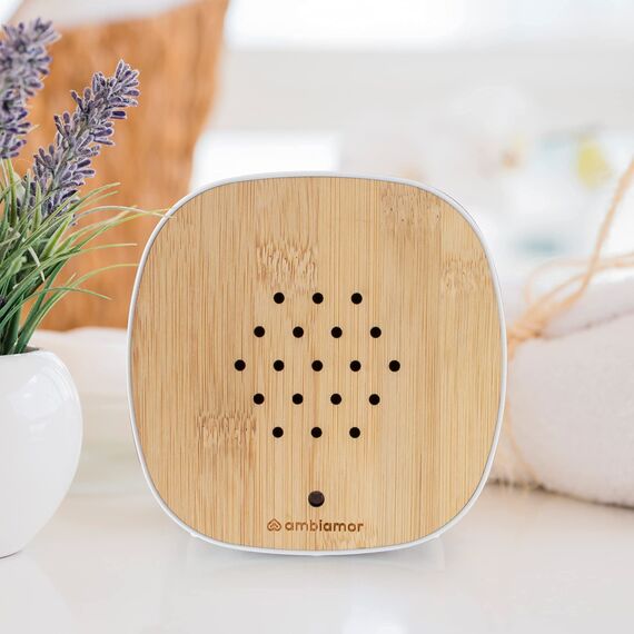 ambiamor Vogelgezwitscher Bewegungsmelder-Box wiederaufladbar mit 3 Wechselcovern, 13+ Styles und 2 Tonspuren - Vogelgesang & Waldquelle