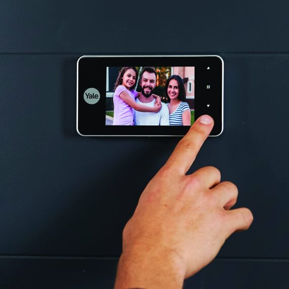 Yale Digitaler Türspion Memory Plus 4500 - Erfasst Bilder - integrierte Türklingel - Live-Ansicht - Silber - 45-4500-1440-00-60-11