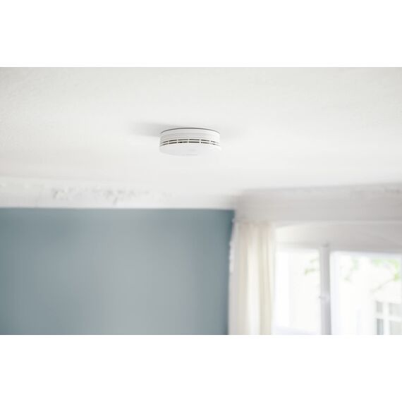 Bosch Smart Home Brandschutz Starter-Set, 1x Controller II, 2x Rauchwarnmelder II