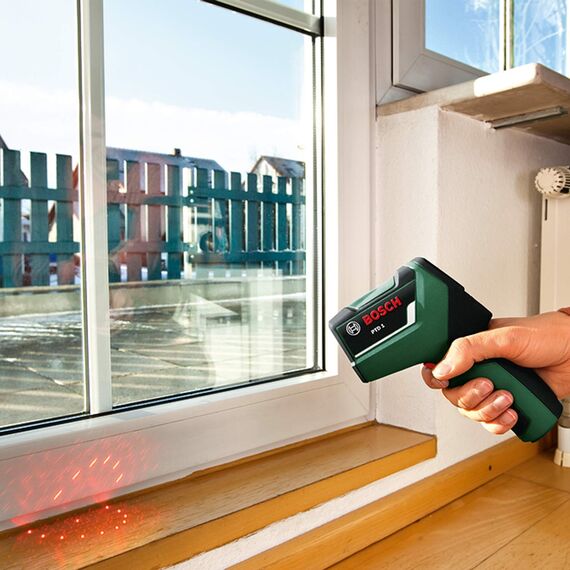 Bosch Infrarotthermometer PTD 1 (-20°C…+200°C, 3 Modi für Schimmel, Wärmebrücken und Oberflächentemperatur)