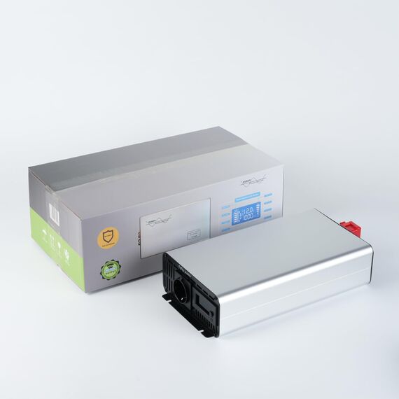 RGBer® Wechselrichter Reiner Sinus 24V auf 230V 2000W/4000W, Sinus Wechselrichter 24V auf 230V.