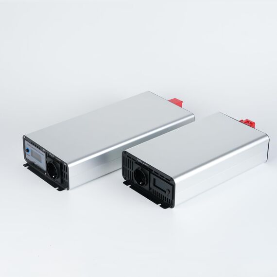 RGBer® Wechselrichter Reiner Sinus 12V auf 230V 1000W/2000W, Sinus Wechselrichter 12V auf 230V.