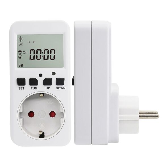 Offgridtec Digitaler Timer-Schalter mit Dämmerungssensor, 4 Modi, Einstellbare Helligkeit 0–99, Countdown, Auto EIN/AUS & Immer-EIN, Energiesparende Hausautomatisierung (230V 50Hz, 16A 3680W)
