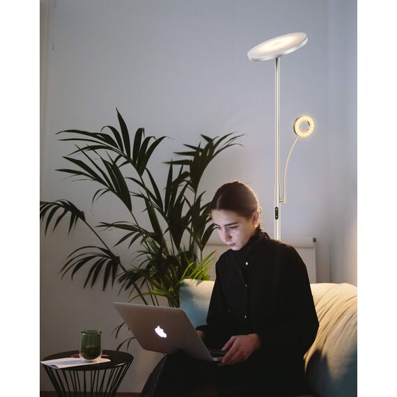 Anten Deckenfluter Klara mit Leselampe | Nickel matt | 30W dimmbare Led Stehlampe mit Fernbedienung | 3 Lichtfarbe | Helligkeit stufenlos einstellbar | helle Stehlampen für Wohnzimmer Büro.