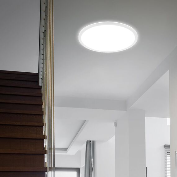 BRILONER - LED Deckenlampe mit indirektem Licht, flach, neutralweiße Lichtfarbe, Lampe, Deckenleuchte, Wohnzimmerlampe, LED Panel, Küchenlampe, Deckenbeleuchtung, Flur, 48x3 cm, Weiß