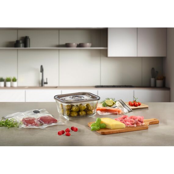 CASO VacuBoxx Eco M- Vakuum-Frischebehälter, 800 ml Volumen, für druckempfindliche und flüssige Lebensmittel, BPA-Frei, Backofenfest, spülmaschinenfest, gefriertauglich