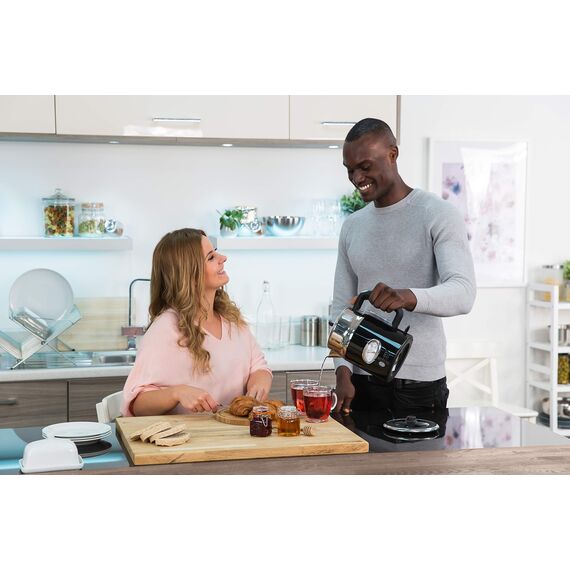Russell Hobbs Wasserkocher [1,7l, 2400W] Retro Schwarz & polierter Edelstahl (Schnellkochfunktion, Wassertemperaturanzeige im Retrodesign, außenliegende Wasserstandsanzeige) Teekocher 21671-70