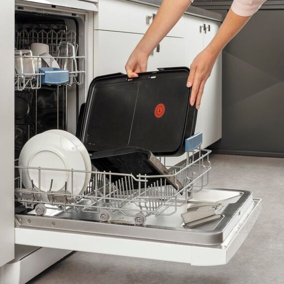 Tefal Plancha Booster Tischgrill, 2200 W, extra große Grillfläche, Boost-Zone, 6 Temperaturstufen, durchgängige Grillplatten, inklusive Fettablaufrinne, Thermo-Spot, Schwarz, CB6428