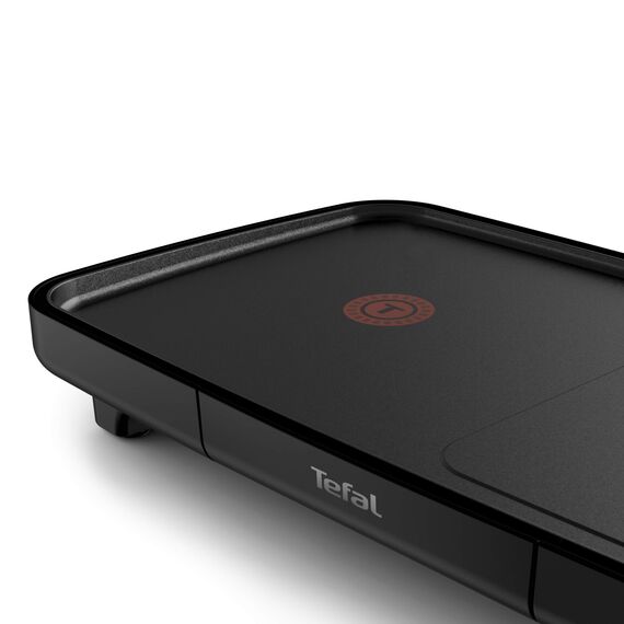 Tefal Plancha Booster Tischgrill, 2200 W, extra große Grillfläche, Boost-Zone, 6 Temperaturstufen, durchgängige Grillplatten, inklusive Fettablaufrinne, Thermo-Spot, Schwarz, CB6428