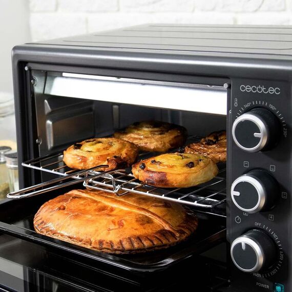 Cecotec Tischofen Bake&Toast 2600 Black 4Pizza, 26 L, 1500 W, inklusive Pietra Pizza Stein für Ergebnisse wie in einem traditionellen Steinofen, 6 verschiedene Funktionen, Krümelschublade