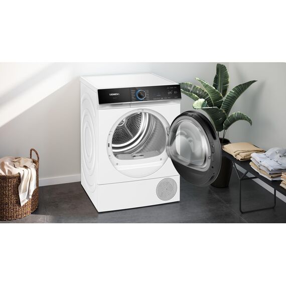 Siemens WQ45B2B40, Stiftung Warentest GUT (2,5)*, iQ700 Smarter Wärmepumpen-Trockner 9kg, autoDry optimale Trocknung, selbstreinigender Kondensator, Touch LED-Display, intelligentDry, Outdoor-Programm