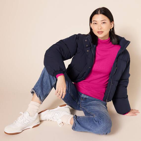 Amazon Essentials Damen Leichter, Langärmeliger Rollkragenpullover, Klassischer Schnitt (Erhältlich In Übergröße), Kräftiges Rosa, XL