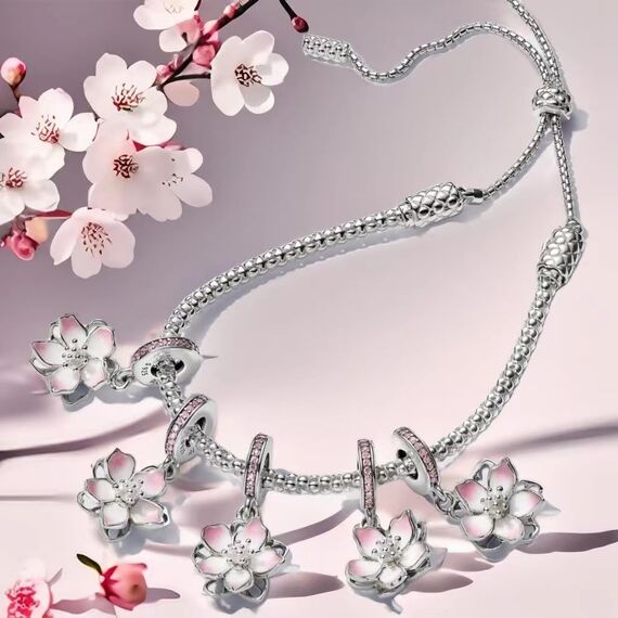 Feitery Cherry Blossom Dangle Charm Herz Anhänger Armband zum Muttertag
