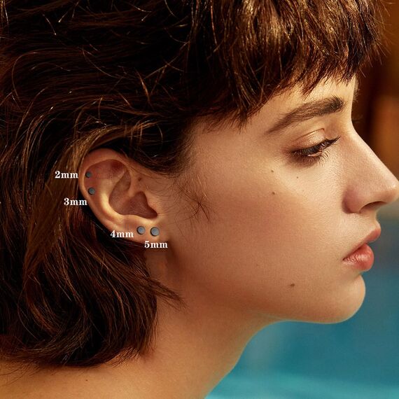 YADOCA 4 Paare G23 Titanium Ohrstecker Hypoallergen für Damen Herren Mädchen Schwarz Ohrstecker Runde Scheibe Ohrringe für Empfindliche Ohren 2/3/4/5mm