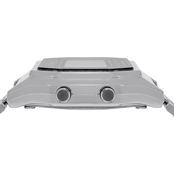 Casio Unisex Quartz Armbanduhr, 28.00mm GehäusegröÃŸe mit LCD digital Zifferblatt und Silber Metallarmband Armband LA680WEA-7EF