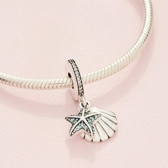 PANDORA Moments Seestern & Muschel Charm-Anhänger Sterling Silber, Cubic Zirconia 792076CZF