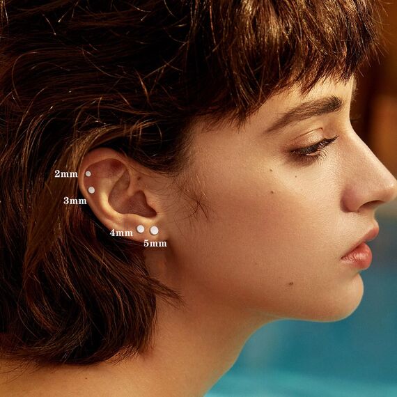 YADOCA 4 Paare G23 Titanium Ohrstecker Hypoallergen für Damen Herren Mädchen Silber Ohrstecker Runde Scheibe Ohrringe für Empfindliche Ohren 2/3/4/5mm