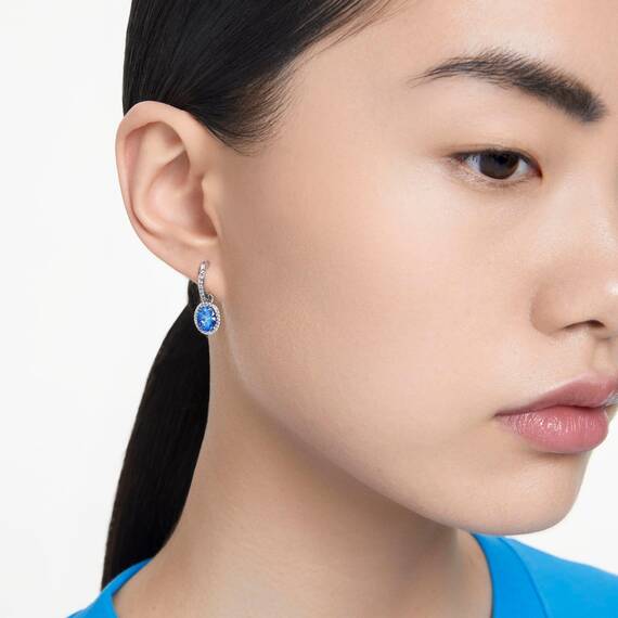Swarovski Una Drop-Ohrhänger, Blaue und Rhodinierte Ohrringe mit Strahlenden Swarovski Kristallen