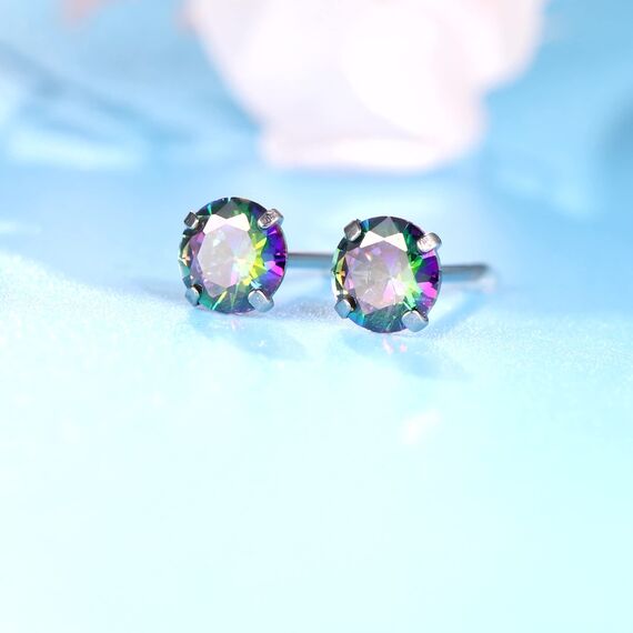Limerencia Titan Ohrstecker für Damen Herren, G23 Implantat Ohrringe Hypoallergen Titan, Nickelfrei Medizinische Ohrstecker, 5MM CZ Ohrringe für empfindliche Ohren Mode Damenschmuck