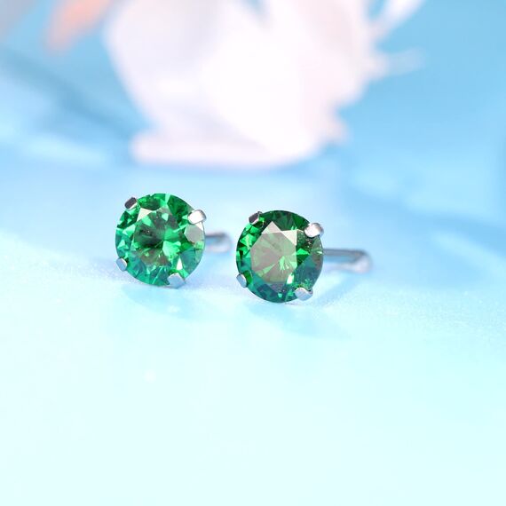 Limerencia Titan Ohrstecker für Damen Herren, G23 Implantat Ohrringe Hypoallergen Titan, Nickelfrei Medizinische Ohrstecker, 5 MM CZ Ohrringe für empfindliche Ohren Mode Damenschmuck