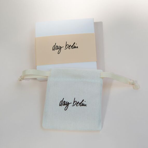 day.berlin Damen Kreuzkette Vice in Rosegold 45+5cm mit Kreuz Anhänger (13x28mm) feine Panzerkette Edelstahl 18k vergoldet für Frauen