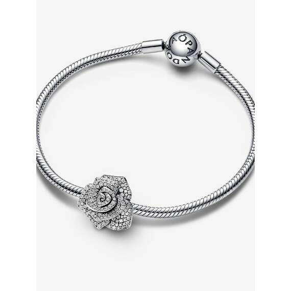 PANDORA Moments Funkelnde Blühende Rose Oversized Charm aus Sterling Silber mit Zirkonia, Kompatibel Moments Armbändern, 793245C01