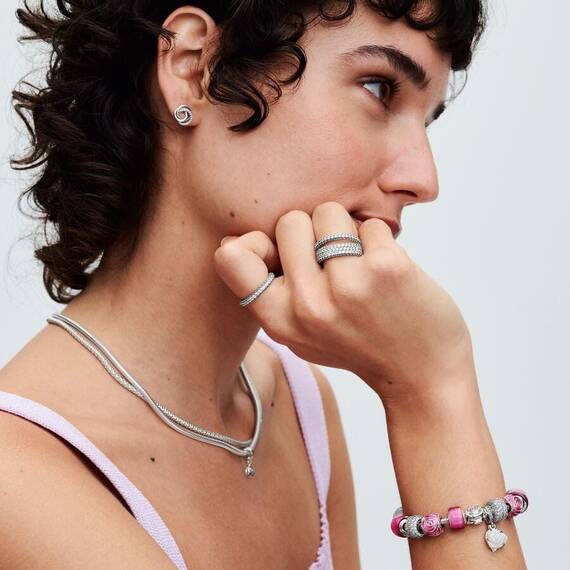 PANDORA Moments Rosafarbene Blühende Rose Charm aus Sterling Silber, Kompatibel Moments Armbändern, 793212C01