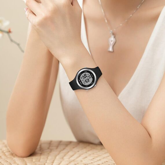 GOLDEN HOUR Digital Uhr Damen 5ATM wasserdichte Sport Chronograph Silikonarmband Armbanduhr Damen Sportlich Elegant Uhren Damen mit Datum Leuchtend Leicht ablesbares Zifferblatt - Silber Schwarz