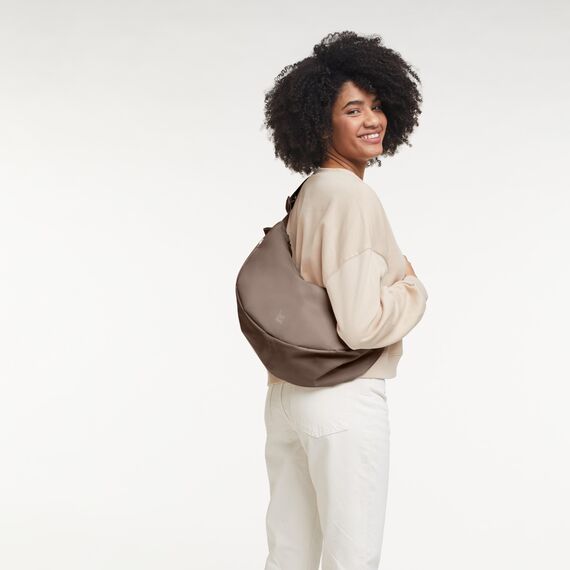 GOT BAG Crossbody Moon Bag | Halbmond Handtasche Wasserabweisend | Stylische Umhängetasche mit verstellbarem Gurt