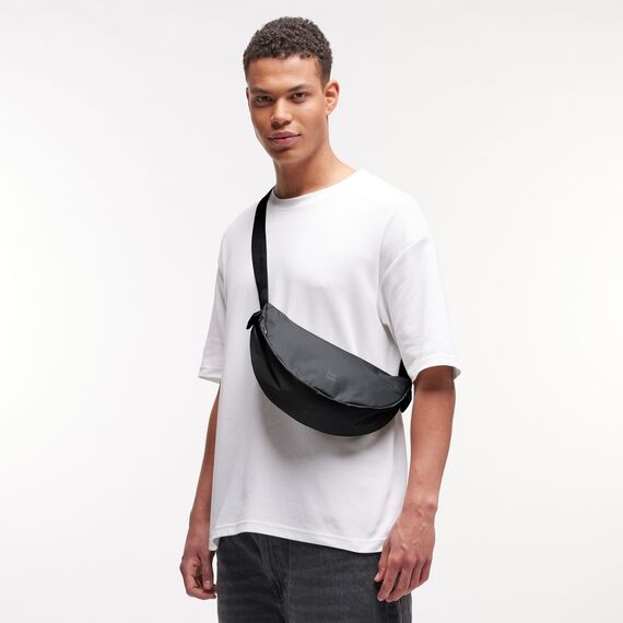 GOT BAG Crossbody Moon Bag | Halbmond Handtasche Wasserabweisend | Stylische Umhängetasche mit verstellbarem Gurt