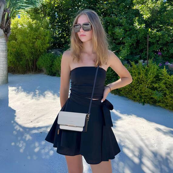 Roulens Klein Handy Umhängetasche,Damen Kleine Umhängetasche, Veganes Leder Crossbody Schultertasche Reisepass Handytasche mit Kartenschlitz Verstellbar Abnehmbar Schultergurt