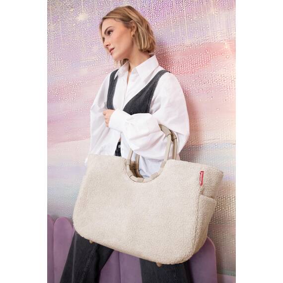 reisenthel loopshopper L teddy sand – Stabile Tasche mit praktischen Fächern aus recycelten PET-Flaschen – Charmantes und wasserabweisendes Design