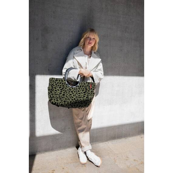 reisenthel loopshopper L teddy leo olive – Stabile Tasche mit praktischen Fächern aus recycelten PET-Flaschen – Charmantes und wasserabweisendes Design
