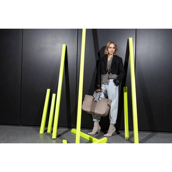 reisenthel loopshopper L herringbone mokka – Stabile Tasche mit praktischen Fächern aus recycelten PET-Flaschen – Charmantes und wasserabweisendes Design