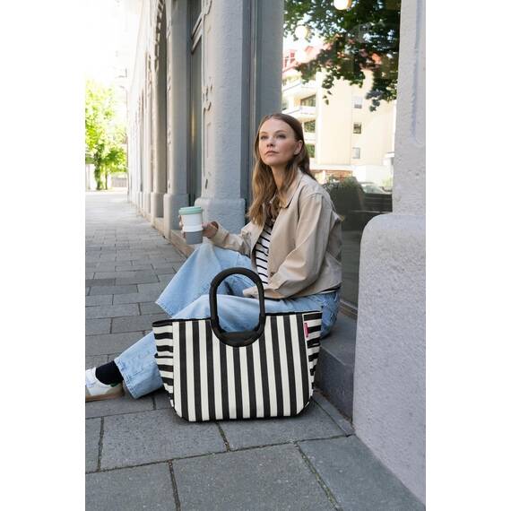 reisenthel loopshopper L summerstripes black – Stabile Tasche mit praktischen Fächern aus recycelten PET-Flaschen – Charmantes und wasserabweisendes Design