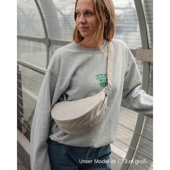 LARKSON Crossbody Bag Damen & Herren Braun - Solveig Small - Umhängetasche im Halbmond Style - Halbrunde Schultertasche - Moon Bag Design - Wasserabweisend