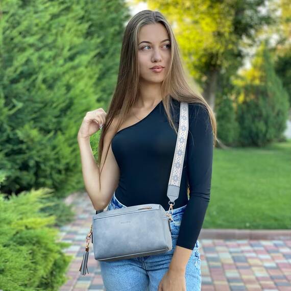 Roulens Damen Handy Umhängetasche,Veganem Leder Crossbody Schultertasche,Breiter Riemen Abendtasche mit drei Reißverschlussfächern Handtaschemit mit Kartenschlitz Verstellbar Abnehmbar Schultergurt