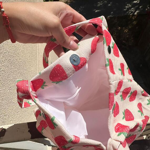 Bikasun Groß Umhängetasche Damen Cord Schultertasche Strandtasche Cord Tasche Crossbody Tasche Shopper Tote Bag Einkaufstasche Handtasche Shopper für Einkaufen Schule Erdbeere