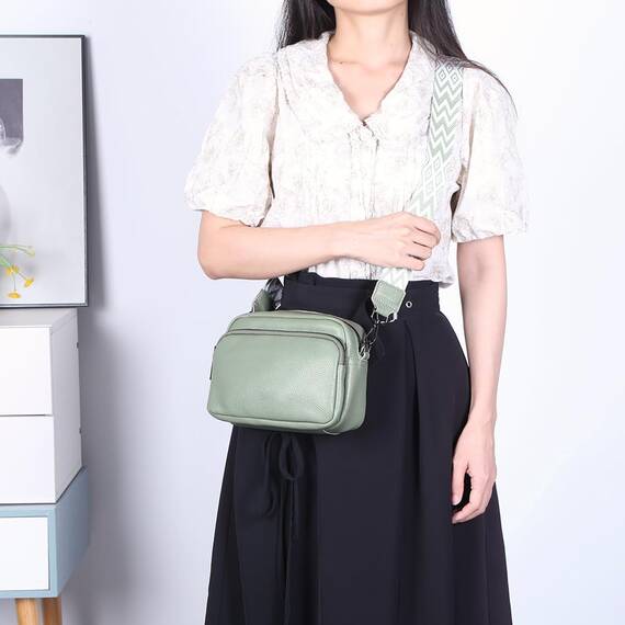TIAASTAP Damen Umhängetasche Klein Leder Handtasche Crossbody Bag Crossbag Schultertasche Damen Tasche Moderne Taschen mit breitem Schultergurt und 3 Fächern