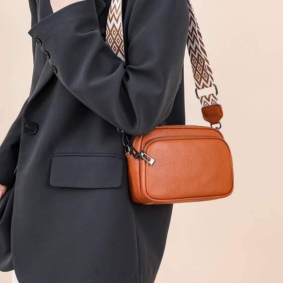 TIAASTAP Damen Umhängetasche Klein Leder Handtasche Crossbody Bag Crossbag Schultertasche Damen Tasche Moderne Taschen mit breitem Schultergurt und 3 Fächern