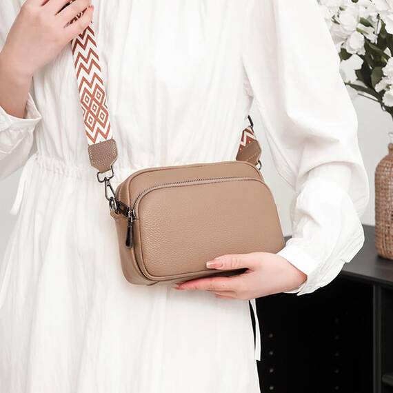 TIAASTAP Damen Umhängetasche Klein Leder Handtasche Crossbody Bag Crossbag Schultertasche Damen Tasche Moderne Taschen mit breitem Schultergurt und 3 Fächern