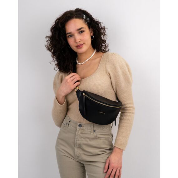 Expatrié Bauchtasche Damen Orange - Alice Small - Gürteltasche für Festival, Reisen & Alltag aus Veganem Leder - Brusttasche Stylisch - Wasserabweisend