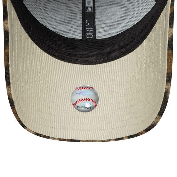 New Era New York Yankees 9Forty Women Cosy Animal Cap Braun - One-Size