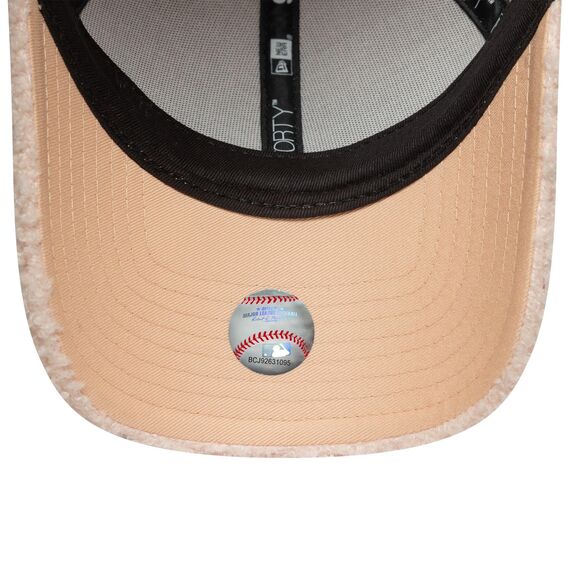 New Era New York Yankees 9Forty Women Borg Teddy Cap Rosé - One-Size
