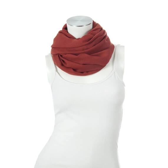 Majea Damen Loop Schal Cary – Eleganter Schlauchschal unifarben – 170x75cm weicher Rundschal für Business & Alltag (rostbraun)