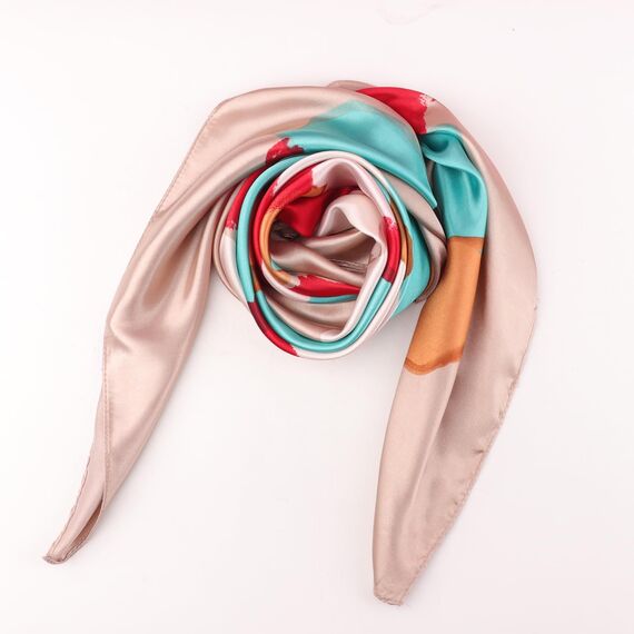 DRESHOW 90x90cm Große Quadratische Schals für Damen 4 Stück Seide Kopftuch Bandanas Haartuch Halstuch Haarschmuck