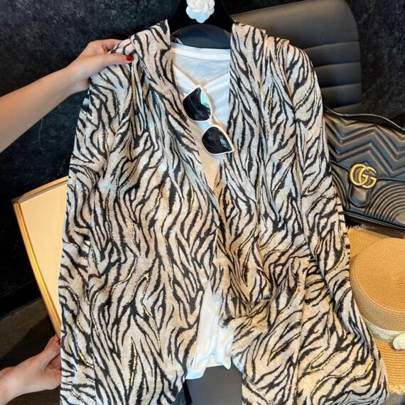 KRUIHAN Zebra Animal Print Schals & Tücher für Damen Stola Damen Festlich Leichtes Herbst Winter Halstuch Schultertuch Kopftuch Geschenke für Frauen,Stil C-Beige Stola