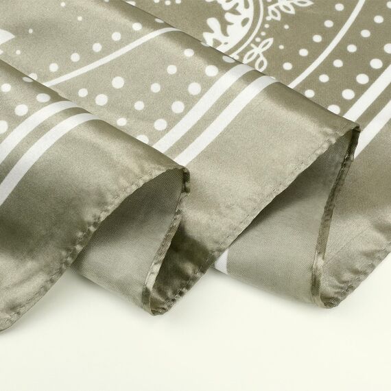 DRESHOW 90x90cm Große Quadratische Schals für Damen 4 Stück Seide Kopftuch Bandanas Haartuch Halstuch Haarschmuck